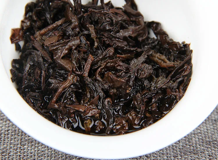 Yunnan Qizi Pu'er чай торт Jingmai Горный 357 г Shu Pu'er чай