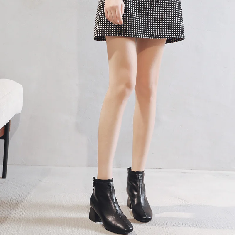 

Red Man Square Head Short Boots Women's Autumn & Winter Chunky-Heel plus Velvet INS Online Celebrity Thin Boots Women's 2019 New