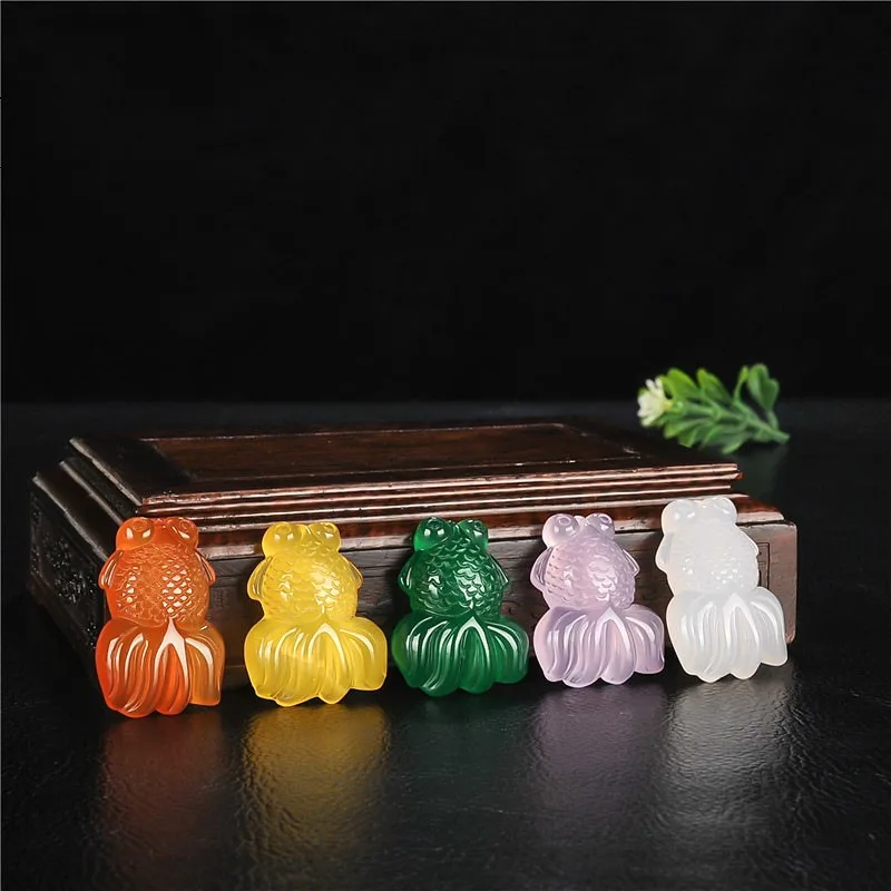 

1PC Natural Green Agate Goldfish Jade Pendnat Necklace Chalcedony Carved Charm Jewellery Fashion Amulet for Men Women Lucky Gift
