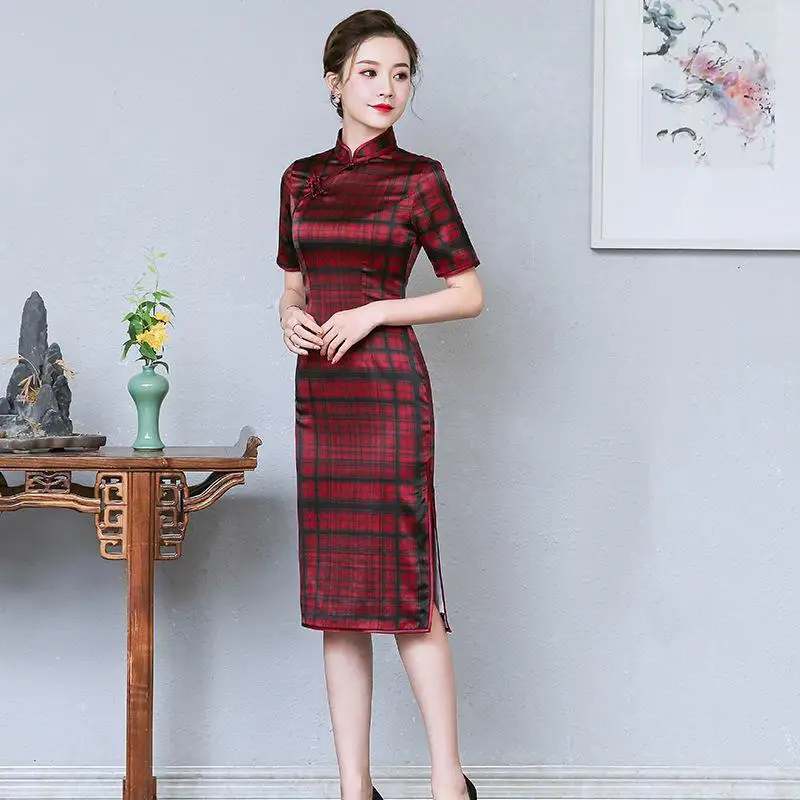 Темно-зеленое традиционное женское атласное платье Cheongsam с цветочным принтом, винтажное платье на пуговицах, Qipao, воротник-стойка, короткий рукав, вечернее платье - Цвет: Red 1