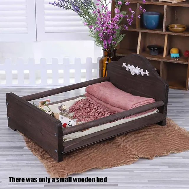 baby wooden bed