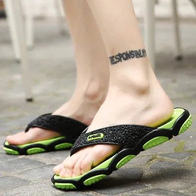 

Slide Sandals Flip Flops Pool Flip Flops Men Beach Flip-Flops Men Non-Skid Sandals Outdoor Slippers Men Barefoot Swim Footwear
