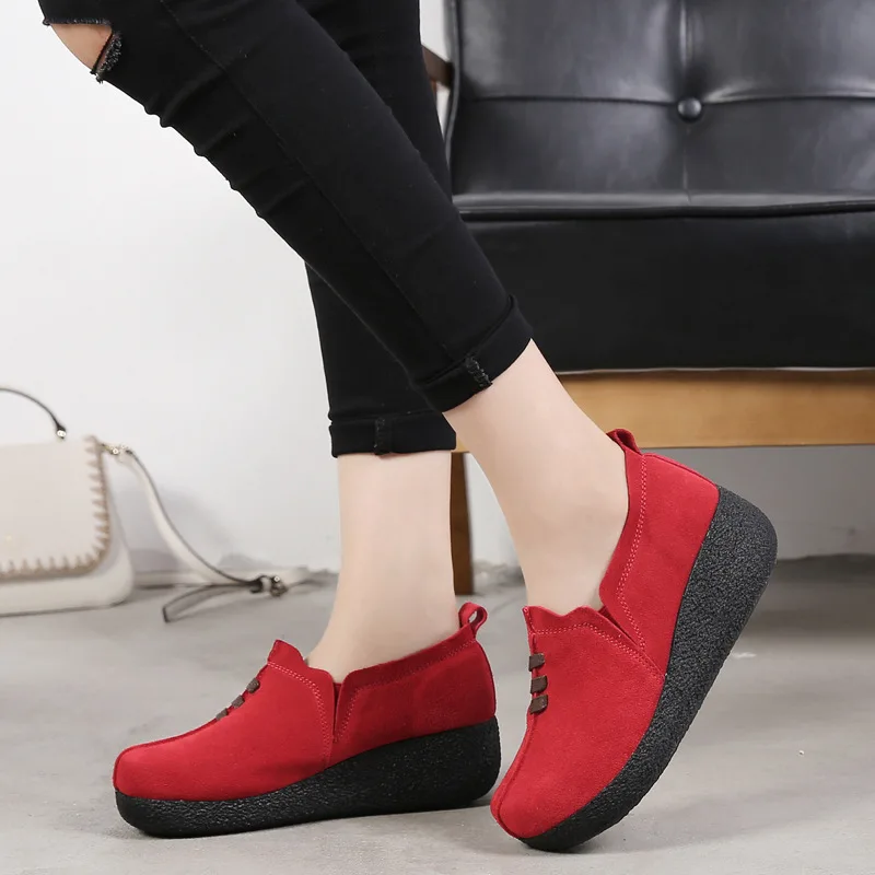 Повседневная женская обувь на плоской платформе; модная удобная кожаная женская обувь; коллекция года; сезон весна-осень; женские кроссовки без застежки; VT612 - Цвет: red