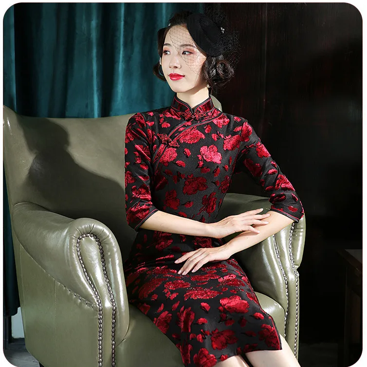 SHENG COCO/красные, черные бархатные платья Чонсам с вышивкой пиона, половина рукава, женские платья до колена, древнее очаровательное китайское платье Qipao