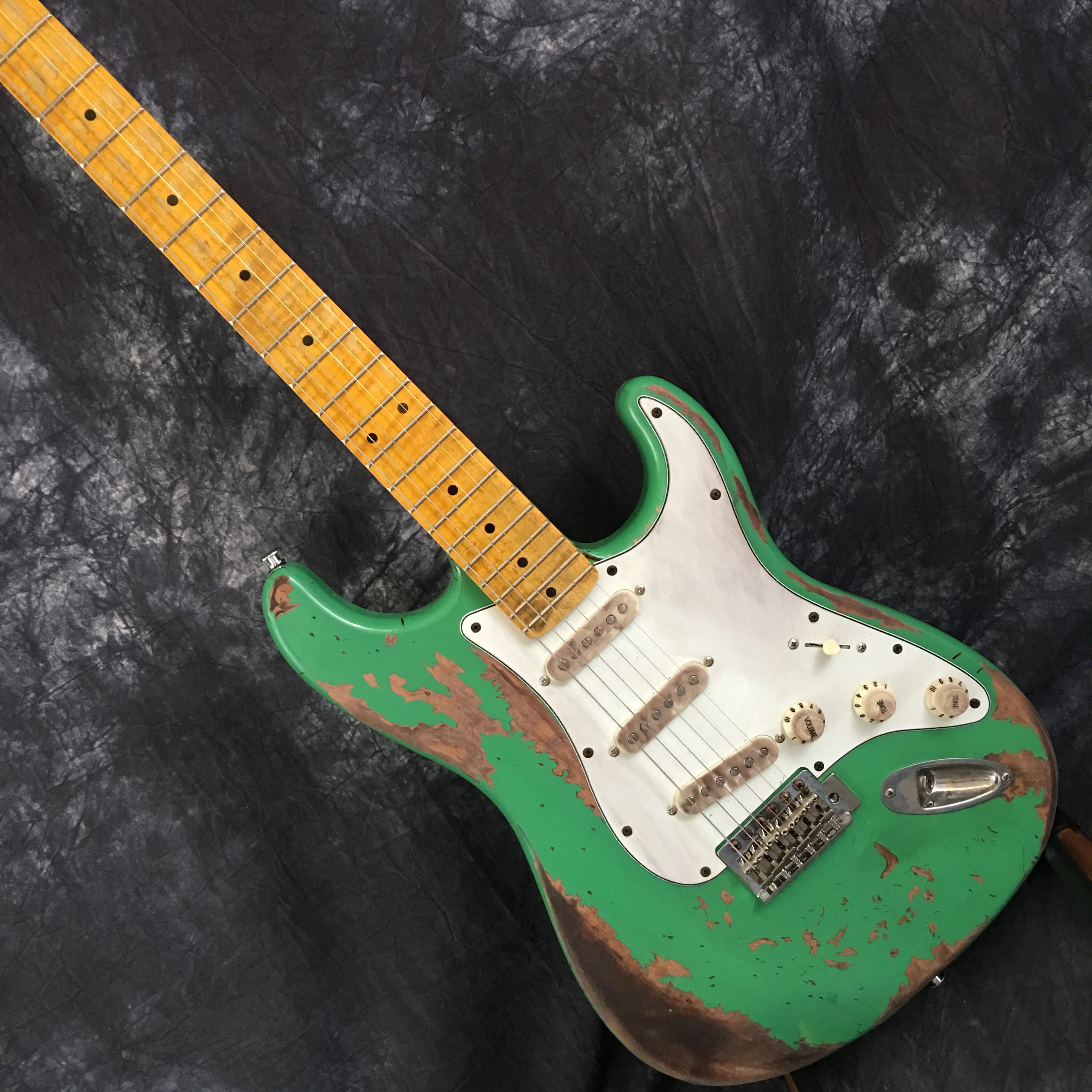 Distressed Green Maple High qualityCustom Shop, классические зеленые St гитары вручную. Поддержка изготовления на заказ. ручная работа st гитара