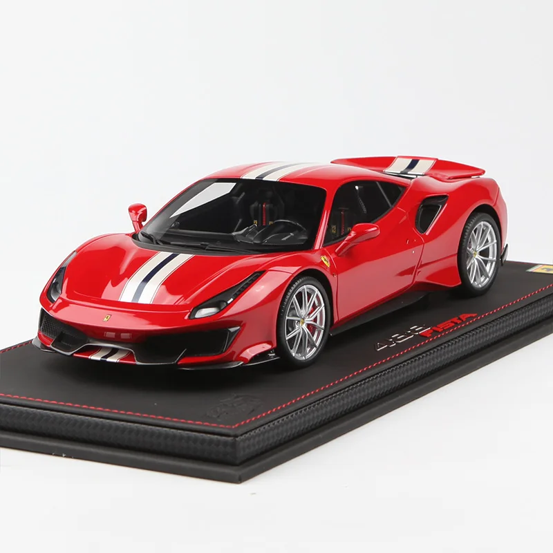 

1:18 High Quality Resin Simulation Car Model Red Car Model
