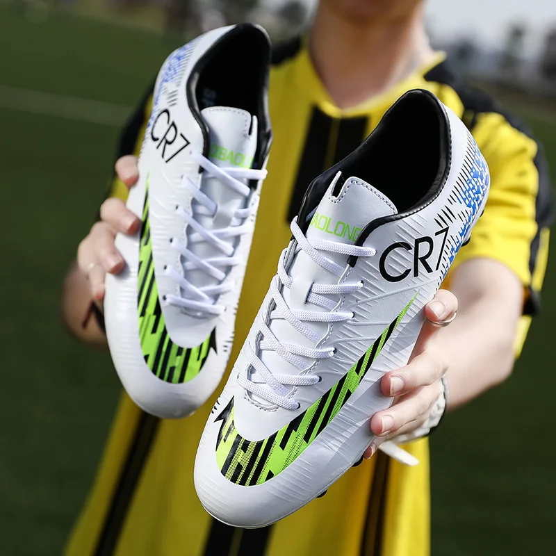cr7 training shoes