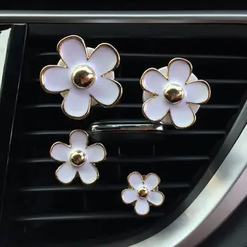 

4Pcs/Set fresh Lovely Flower Car Air Outlet Freshener Perfume Aroma Clip Decor 4 different size freshen car air Car Decoration