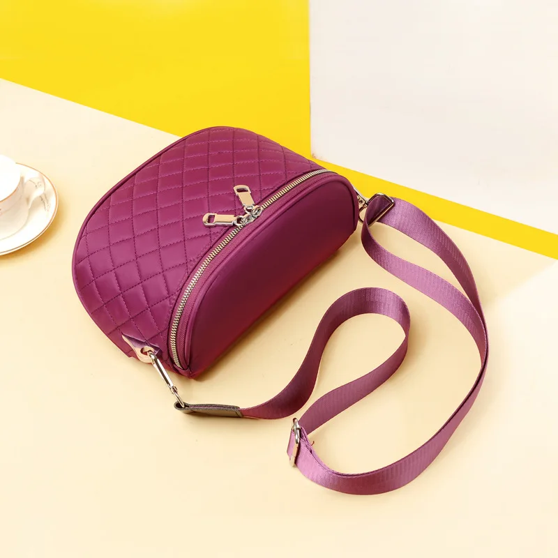 

Spring New Style Delicacy Spiraea Plaid Shoulder Oblique Bag Mobile Phone Bag Waterproof Nylon Diaper Bag 11