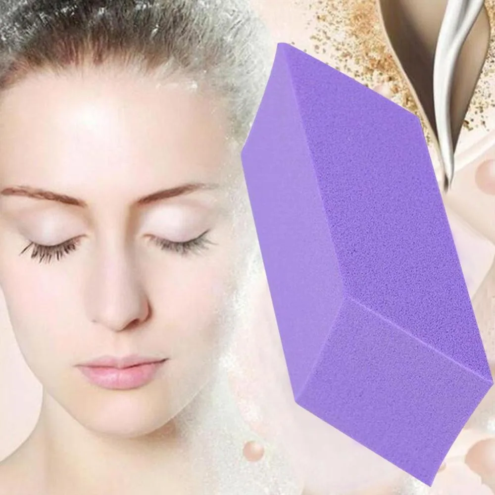 Quad-Shaped Makeup Puff Image 6