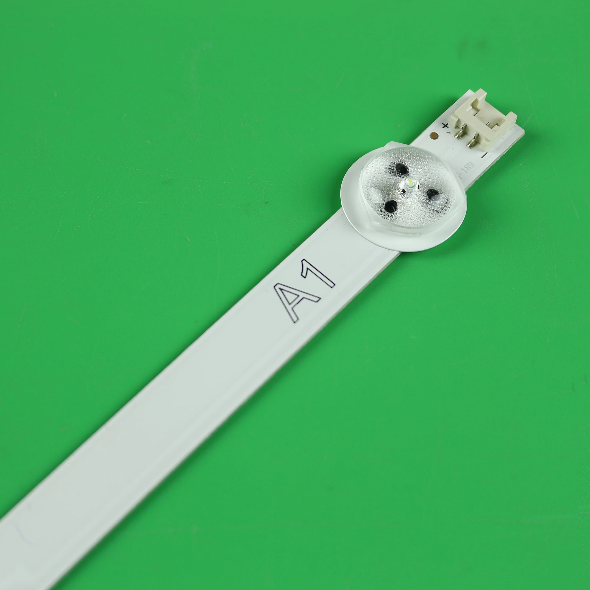 100 Ʈ LED Ʈ LG 32 &ROW2.1 Rev 0.9 A1/A2-Type 6916L-1204A 6916L-1205A 6916L-1295A 6916L-1296A 6916L-1440A 6916L-1439A