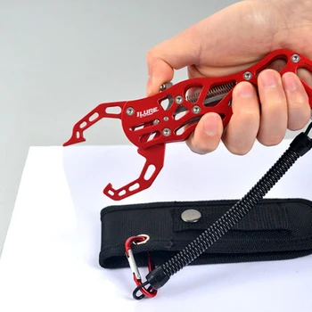 

Portable Aluminium Fishing Lip Grips Fish Controller Fishing Pliers Hollow Out Controlling Tools Fishing Clamp