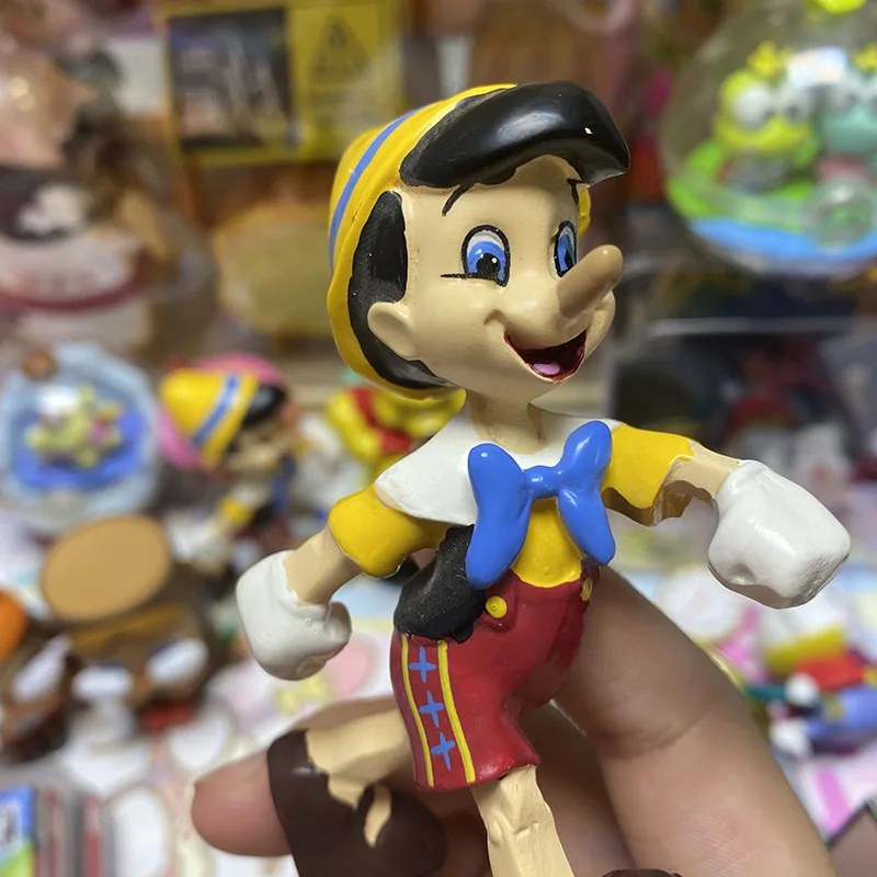 Disney-Les Aventures de Pinocchio Crystal nights, figurine d'anime  bricolage, modèle de collection Pinocchio, assemblage de beurre, jouets de  construction, cadeau - AliExpress