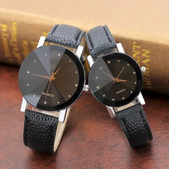 

2020 new Casual Round Couple Watch Hot Sale Black Brown Dial Leather Pointer Student Temperament Man Woman Quartz Watch