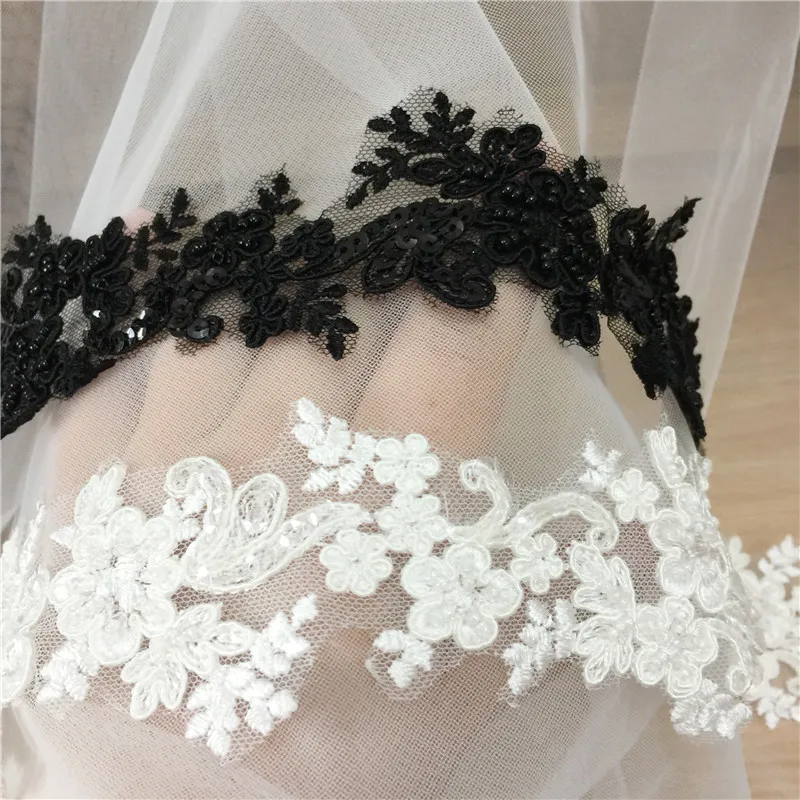 

Отделка из бисера, кружева, цветы, отделка, свадебное платье, кружевная отделка с бисером, DIY Фата, отделка кружевом