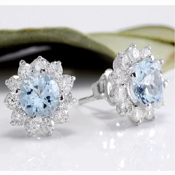 

Fashion Lady Sunflower Earrings Classic Women Stud Earrings Christmas Jewelry for Female Gift Aretes De Mujer Modernos 2020