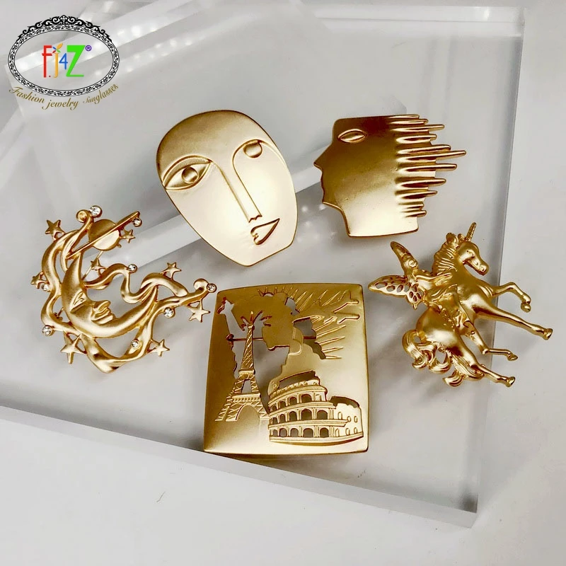 

F.J4Z 2020 Hot Women Brooches Pins Fashion Matted Golden Mask Human Face Ladies Pins for Coat Hat Scarf wholesale