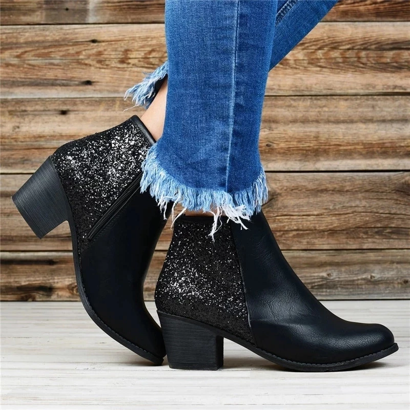 Oeak/женские ботинки; сезон осень-зима; обувь с острым носком; однотонные ботинки с пряжкой и ремешком на квадратном каблуке; тонкие туфли на танкетке - Цвет: Черный