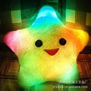 

Manufacturers sell colorful light-emitting pillows, cushions, plush toys and birthday gifts for July Eve wholesale