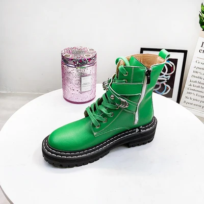 Женские кожаные ботильоны; модные женские ботинки с металлическим украшением; коллекция года; сезон весна-осень; женские ботильоны; женская обувь на квадратном каблуке - Цвет: Green
