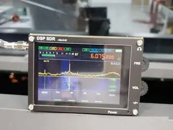 

Free shipping 50Khz-200MHz Malachite SDR Radio Malahit DSP SDR HAM Transceiver Receiver + 3.5" touch LCD + Battery STM32H742