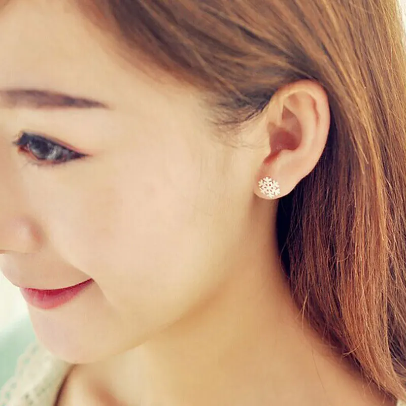 New Fashion Snowflake Stud Earrings For Women Cute Small Christmas Jewelry Brinco HTML | Украшения и аксессуары