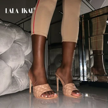 

LALA IKAI 2020 Women Casual Slippers Cool High Thin Heels Square Head PU Leather Summer Large Size Plaid Ladies Shoes XWC6976-4