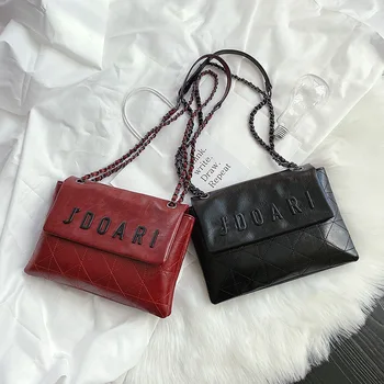 

Female bag 2019 autumn and winter new Korean version of the wild chain Messenger bag fashion personality small square bag trend