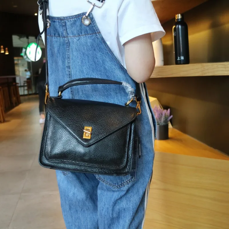 conew_o1cn01jl56e52426ucy2nlg_!!64837332_conew1