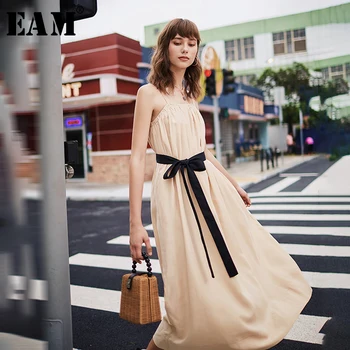 

[EAM] Bow Bandage Bow Sling Pleated Long Women Dress New Spaghetti Strap Loose Fit Fashion Tide Spring Autumn 2020 JZ056