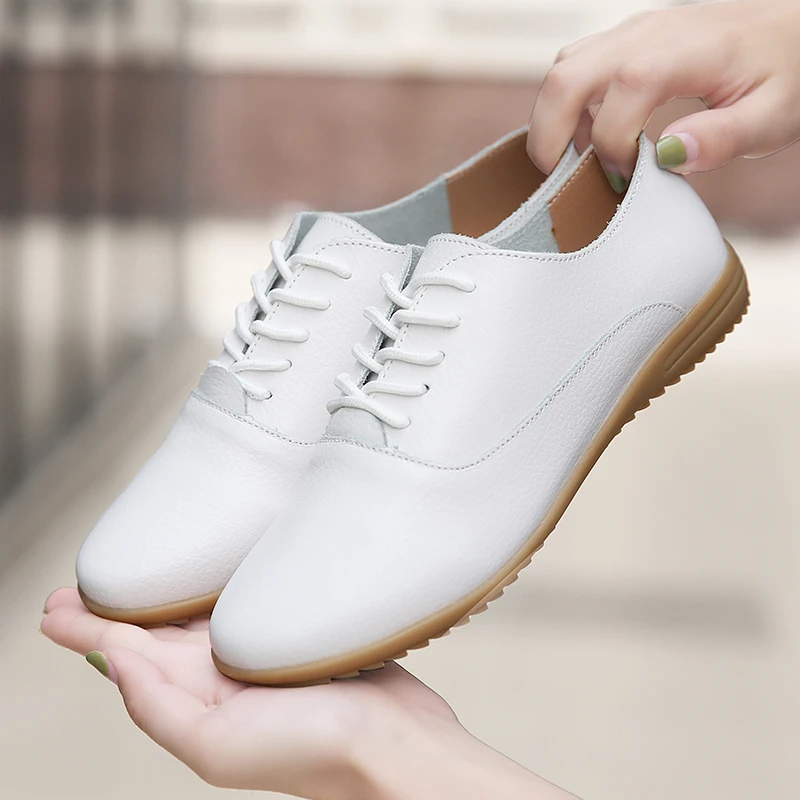 Белая модная женская обувь для медсестры; корейский тренд; модельные мокасины для работы; женская повседневная кожаная обувь на плоской подошве; элегантные оксфорды; Женская рабочая обувь