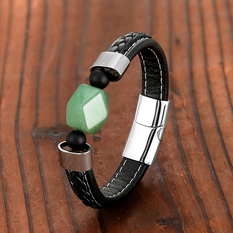 Bracelet Close-up