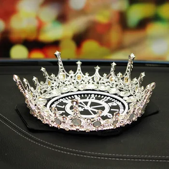 

Top Grade Goddess-Creative Cool Large Crown Man-made Diamond Clock Slip Mat Car Mounted Car Decoration Women's Car Decoration