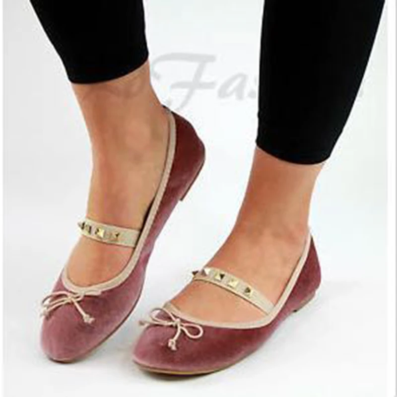 

Flat-soled women's shoes; New Bean Shoes for the Summer of 2019; Women's breathable sandals; Flat-soled lace knitted flat-soled