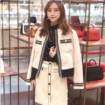 

Law Single 2020 Thick Tweed Small Xiangfeng Spell Color Round Neck Zipper Short Money Women's Wear Coat 190550