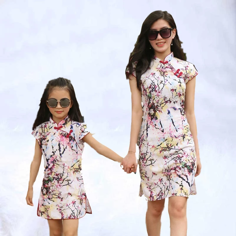 

Mother Daughter Dresses summer dress Family Matching Outfits mother daughter cheongsam children national wind family look dress