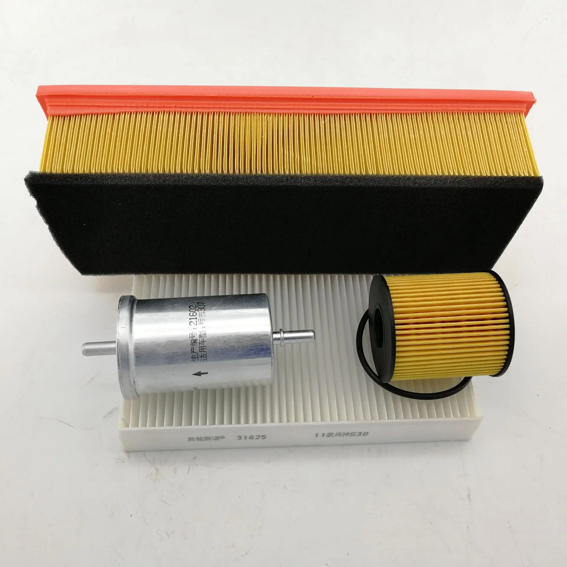 4 pieces a set Air filter oil filter Air conditioning Fuel for DFM AEOLUS S30 FENGSHEN S30 1.6L