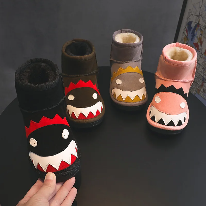 

2019 Winter Wenzhou CHILDREN'S Shoes CHILDREN'S Snow Boots Men And Women Children Cute Cartoon Thick Foot Covering Tube Lighting