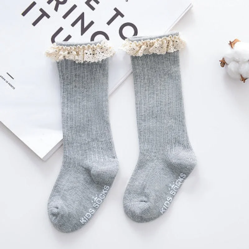 Милые носки с кружевными бантиками для маленьких девочек зимние короткие носки нескользящие носки-тапочки с резиновой подошвой детские высокие носки принцессы Meias Kne - Цвет: lace gray