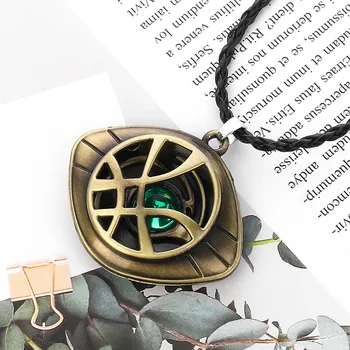 

Marvel Avengers Doctor Strange Eye of Agamotto Metal shine pendant Infinity Time Stones Necklace Keychain Figure Model Toys