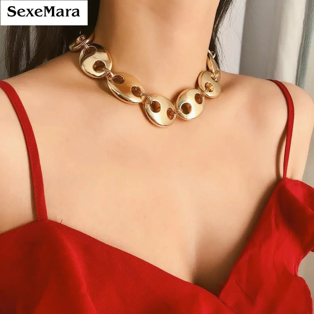 

SexeMara Gold-Filled Solid Necklace For Women Personality Geometric Chain Item Accessory Simple Pig Nose Buckle CCB Wild Jewelry