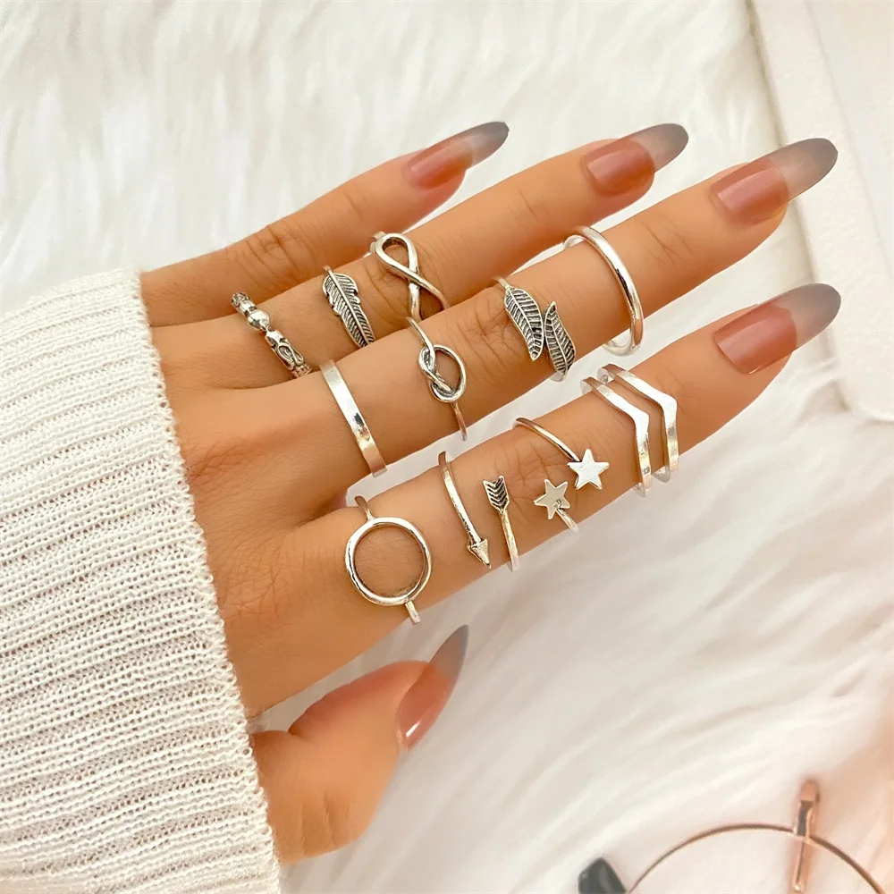 KISS WIFE Cute Rings Set Multi-style available Y2K Preppy Aesthetic Ring  Sets for Teen Girls Women, Colorful Trendy Jewelry Gold Stackable Joint  Finger Rings Pack Gift for Her (11) - Yahoo Shopping