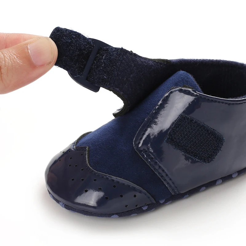 Детские кроссовки для мальчиков и девочек; модная повседневная кожаная обувь для малышей