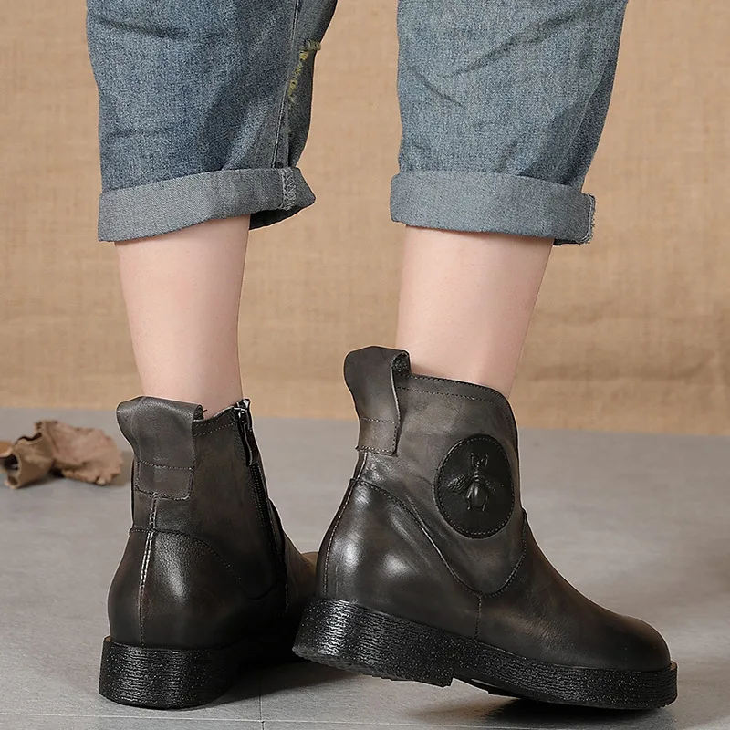 Leather casual women's boots rubber thick bottom anti slip short boots in autumn and winter retro women's shoes