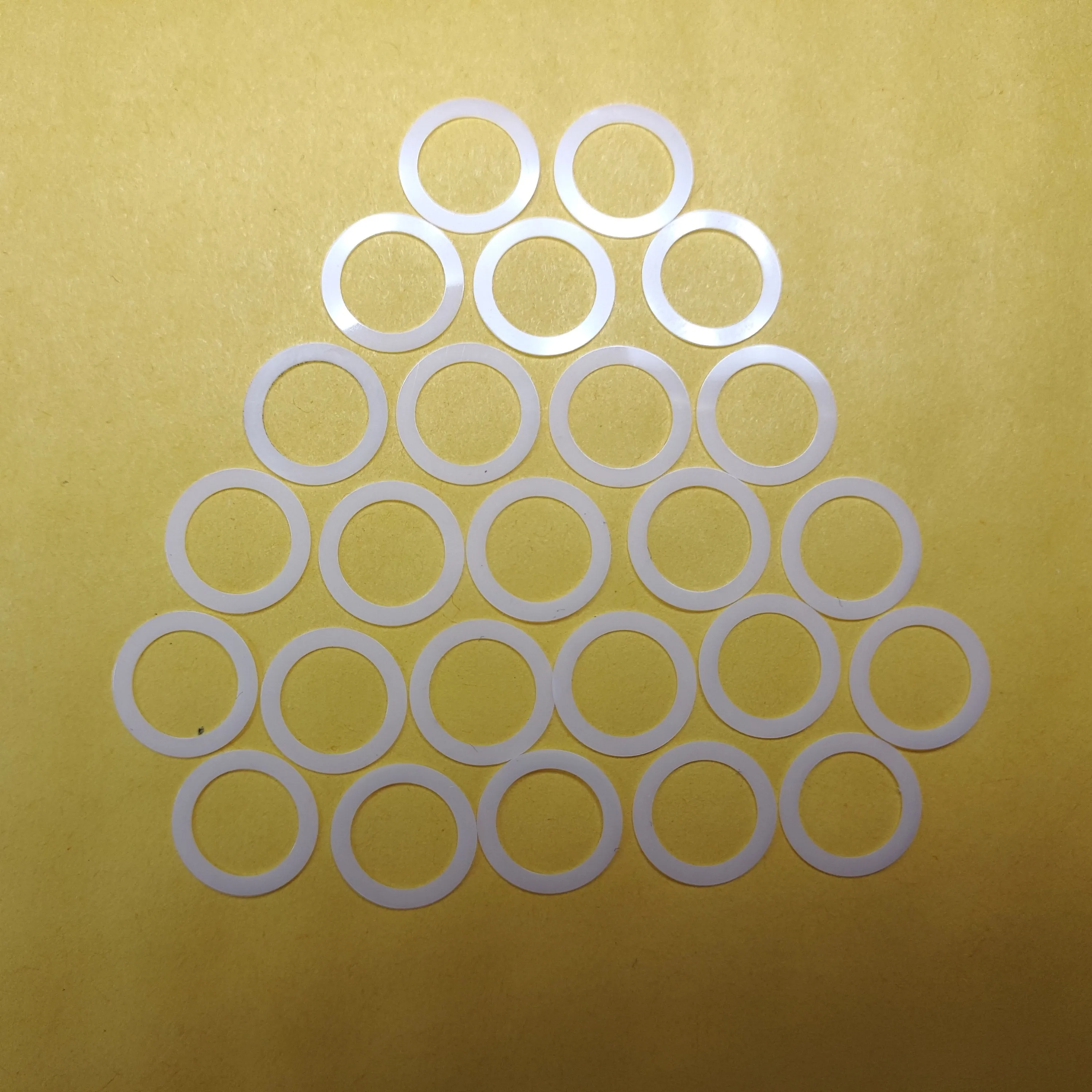 ID 1/8 inches OD 17/64 inches 100PCS Nylon Flat Washer Plain Washer Grommets Plastic Sheet Gasket Fastener M3X7X1