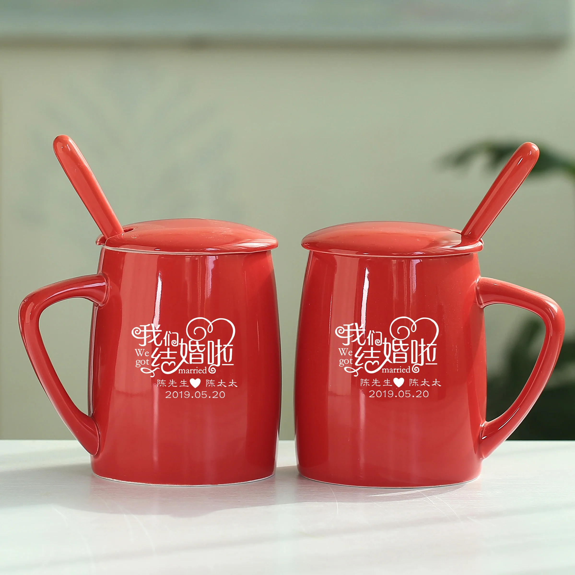 Красная кофейная чашка Cup вакуумная вода хорошего дня кофе кружка со средним