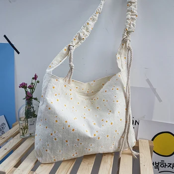 

Simple Flower Daisy Shoulder Bag Classic Delicate Creative Design Chic Women Large Canvas Crossbody Messenger Pouch