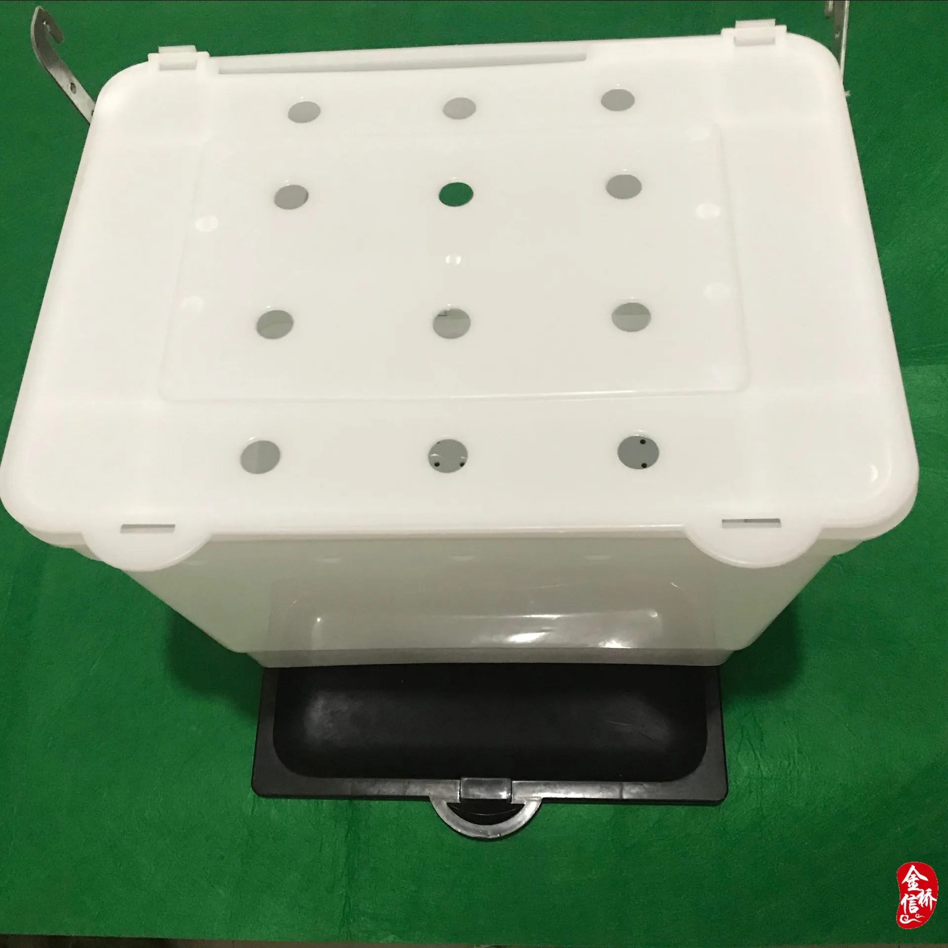 Rabbit Lactation Box Rabbit Lactation Cage Rabbit Lactation Cage Rabbit Lactation Cage Rabbit Cage External Hanging Cabinet