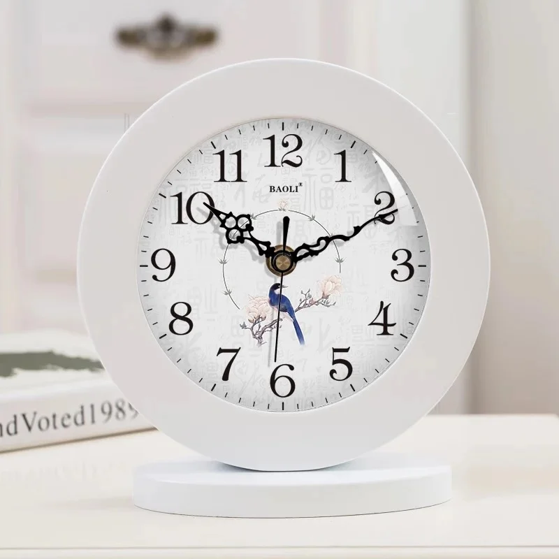 Европейские креативные простые деревянные настольные часы для гостиной, бесшумные современные прикроватные кварцевые часы для спальни, офисные настольные маятниковые часы - Цвет: G
