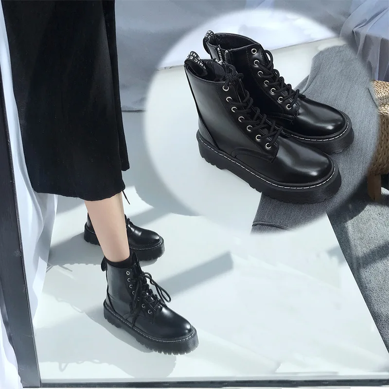 Martin Boots Female British Fan Boots 19 Autumn and Winter New Classic Thick with Beef Tendon Lace Boots Women